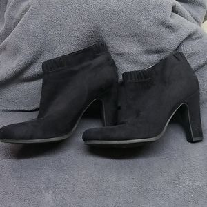 Sam & Libby ankle boots